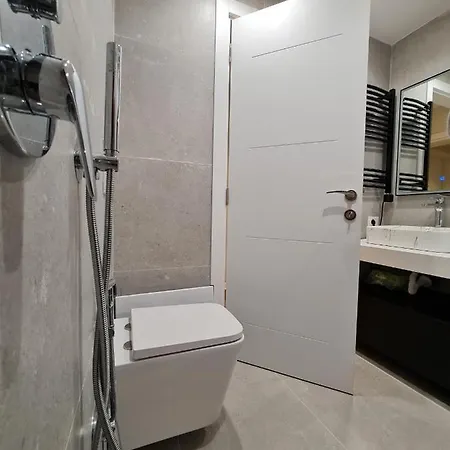 Adore - Modern Apartamento *