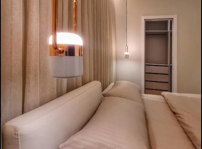 Apartment Adore - Modern *