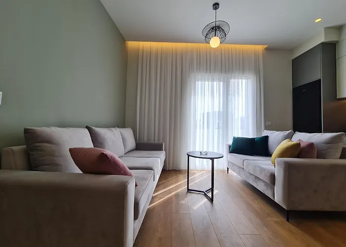 Apartment Adore - Modern