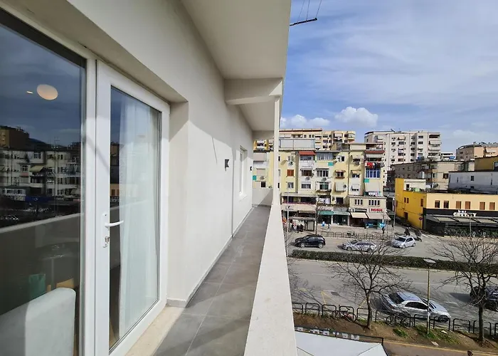 Adore - Modern Apartment Tirana